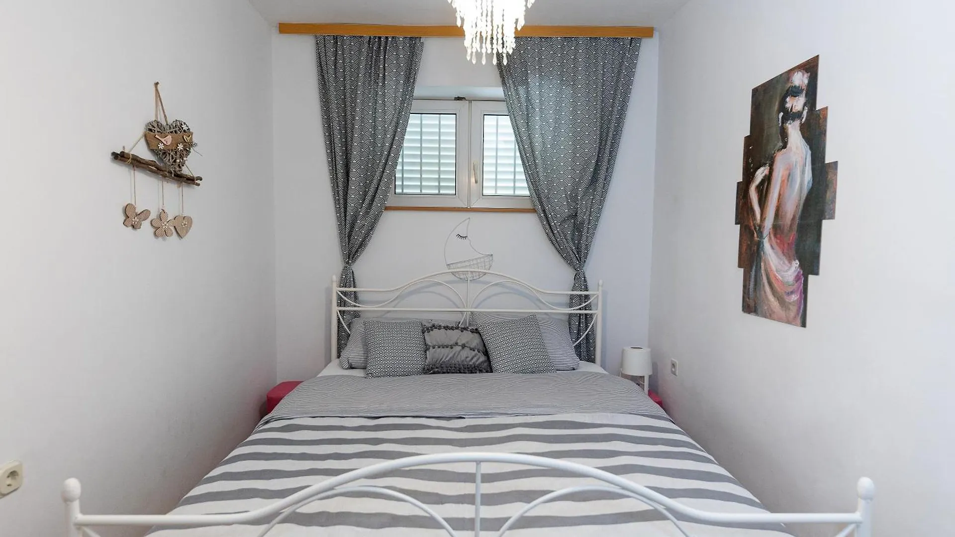 Sea House Lea Apartment Novi Vinodolski 0*,  Croatia